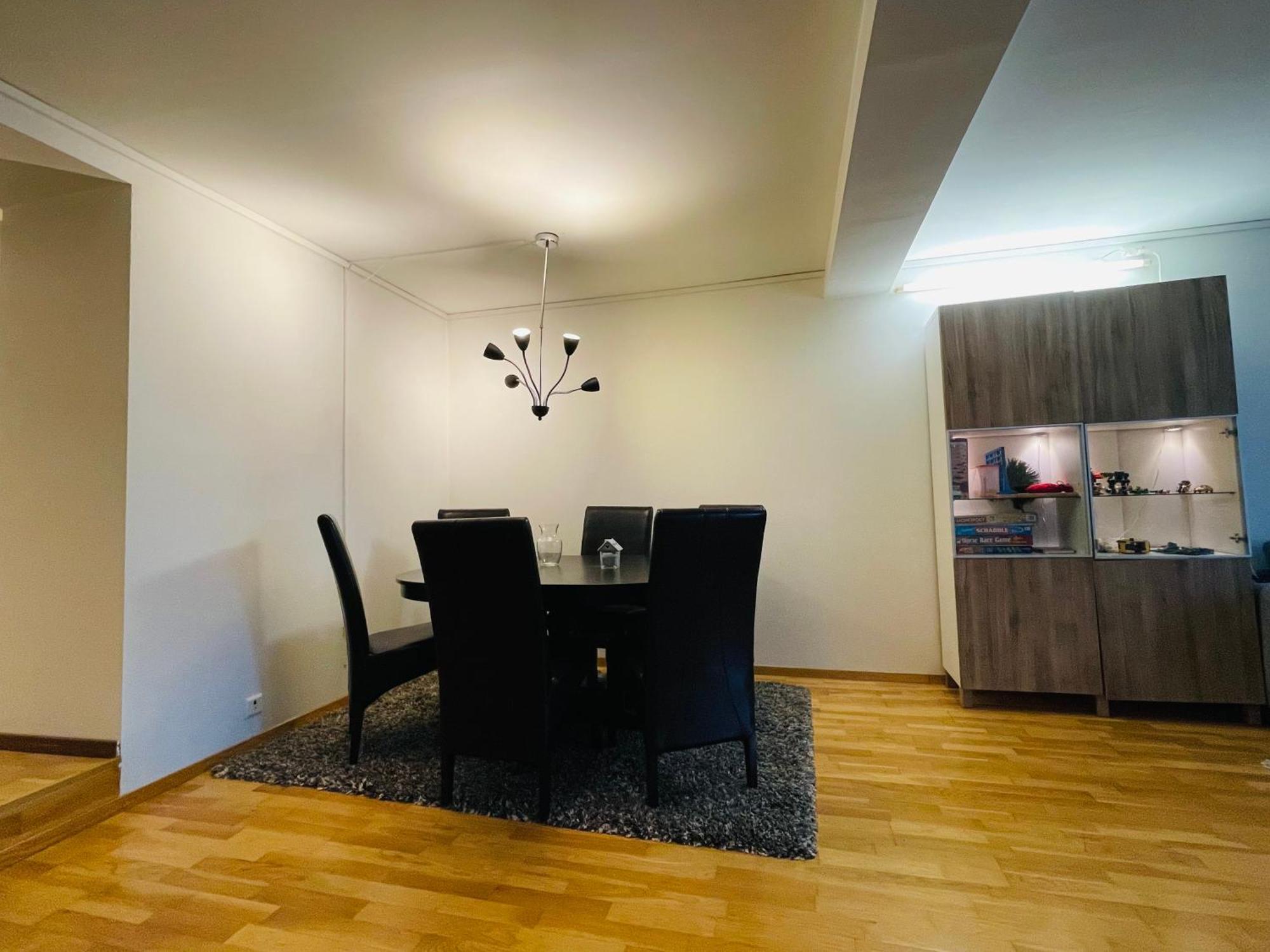 Spacious Waterfront Apartment With Free Parking - Upgraded 2024 Stavanger Exterior foto